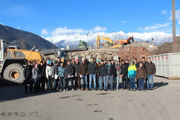 Besuch beim Unternehmen "Erdbau"